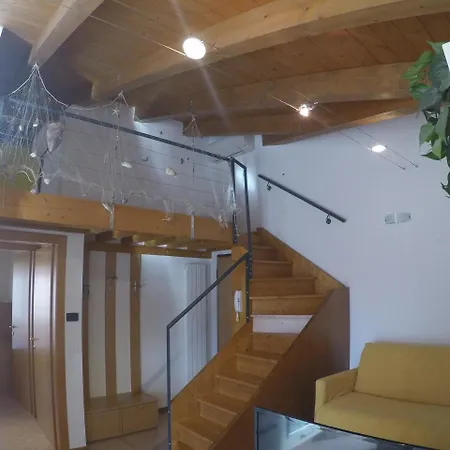 Apartman Miramar - Attico Bilocale - Agenzia Cocal *